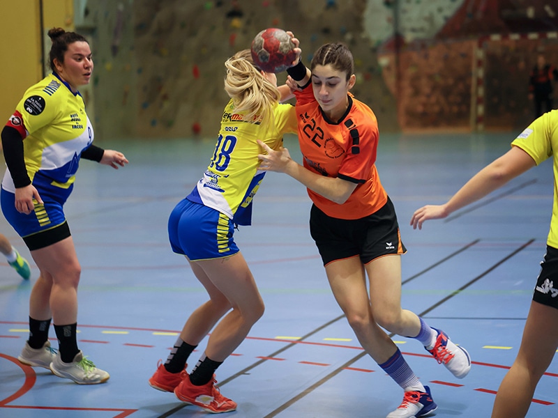 SGHBC. Prénationale féminine. Les Couserannaises reprennent à Buffelan.