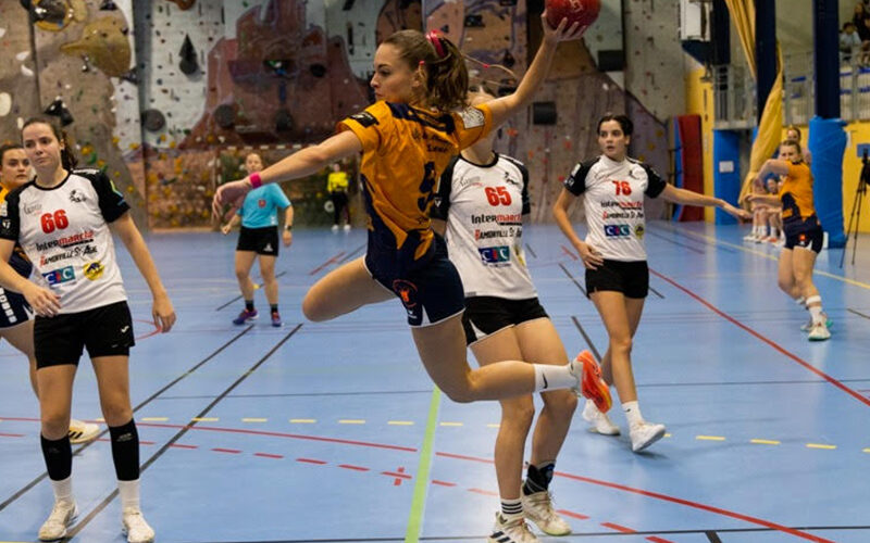 SGHBC. Nationale 3 Féminine. Les Couserannaises dos au mur.