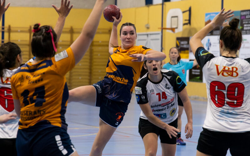 SGHBC. Nationale 3 Féminine. Les Couserannaises sur la route.