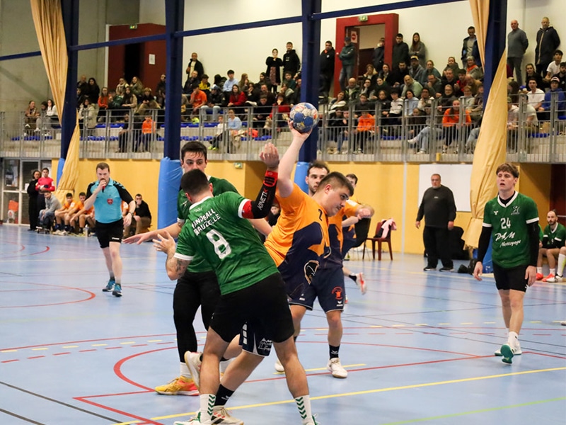 SGHBC. Excellence masculine. Les Couserannais se réveillent à Louey.