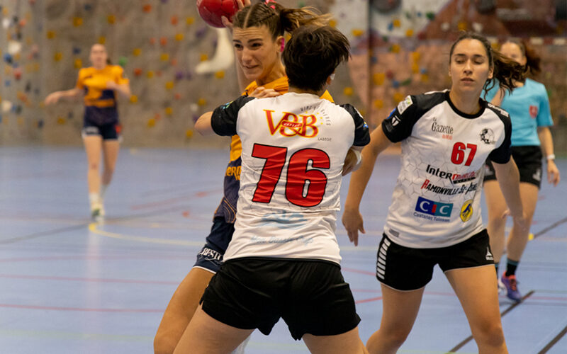SGHBC. PRENATIONALE FÉMININE. LES SAINT GIRONNAISES RETROUVENT LA VICTOIRE.