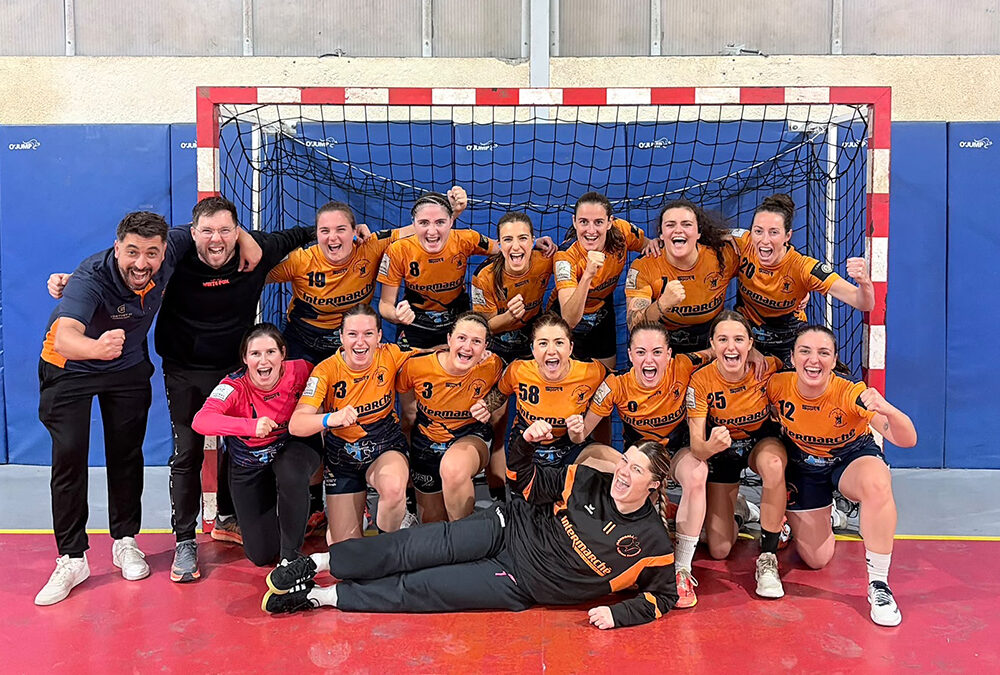 SGHBC. PRENATIONALE FÉMININE. SAINT GIRONS PREND LA TÊTE DE LA POULE.